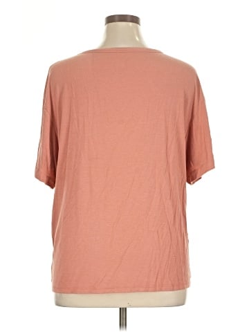 American Eagle Outfitters Short Sleeve T-Shirt (view 2)