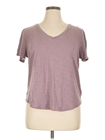 American Eagle Outfitters Short Sleeve T-Shirt (view 1)