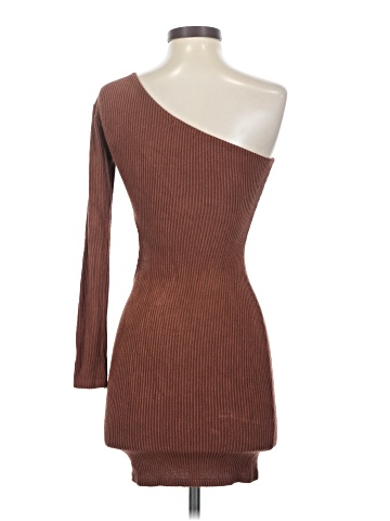 PrettyLittleThing Cocktail Dress (view 2)
