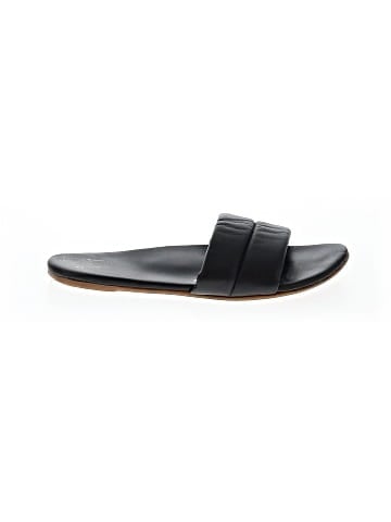 Beek.. Sandals (view 1)
