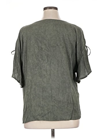 Christopher & Banks Short Sleeve Blouse (view 2)