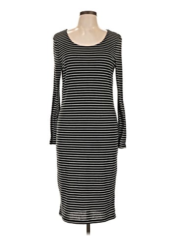 Old Navy Casual Dress (view 1)