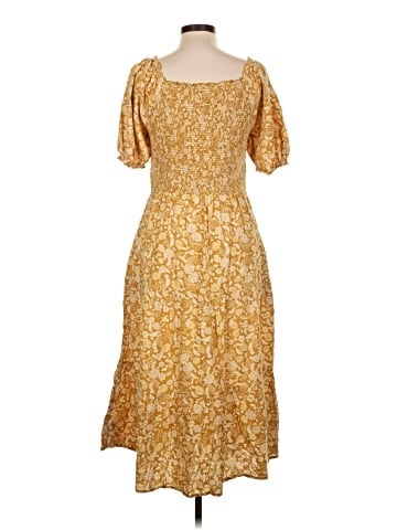 Old Navy Casual Dress (view 2)