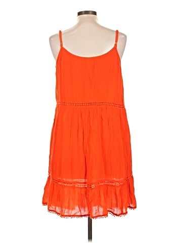 Old Navy Casual Dress (view 2)