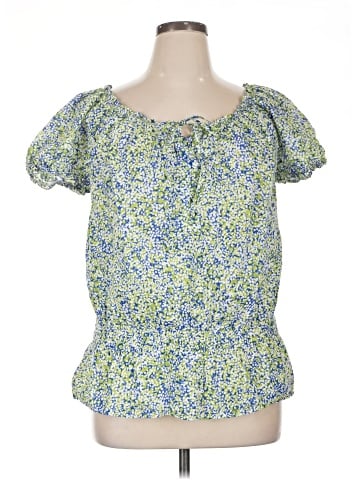 Liz & Co. Short Sleeve Blouse (view 1)