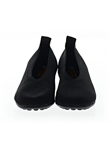 Bernie Mev Flats (view 2)