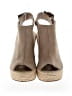 Kenneth Cole REACTION Tan Wedges Size 6 1/2 - photo 2