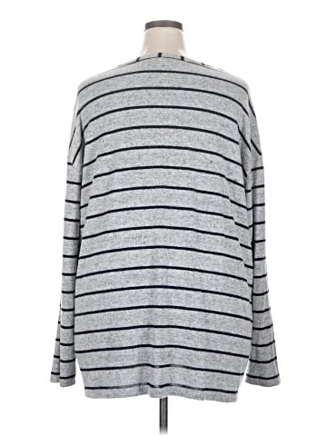 chic soul (chicsoul.com) Long Sleeve T-Shirt (view 2)