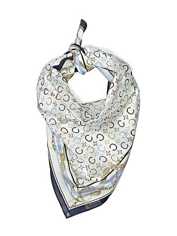 Céline Scarf (view 1)