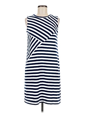 Liz Claiborne Casual Dress (view 1)