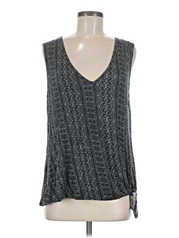 Daniel Rainn Sleeveless T-Shirt (view 1)