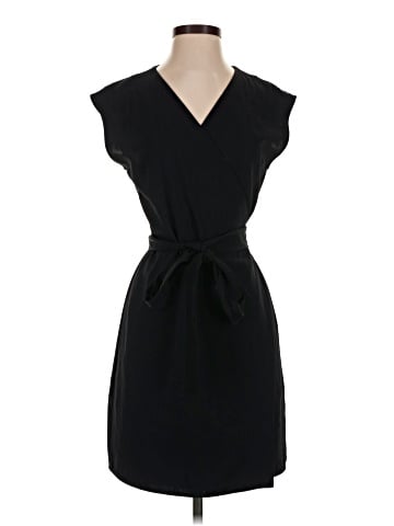 Everlane Casual Dress (view 1)
