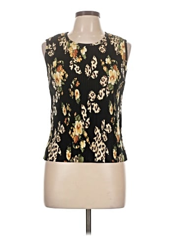 Plisse Sleeveless Blouse (view 1)