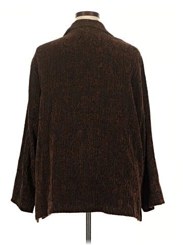 Sag Harbor 3/4 Sleeve Button-Down Shirt (view 2)