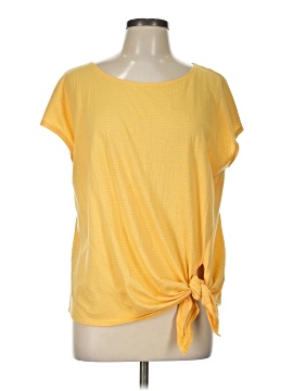 Max Studio Short Sleeve T-Shirt (view 1)