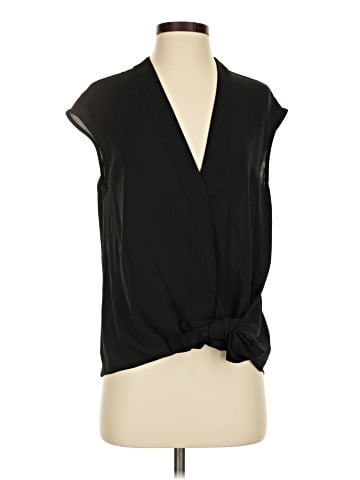 Trouve Sleeveless T-Shirt (view 1)