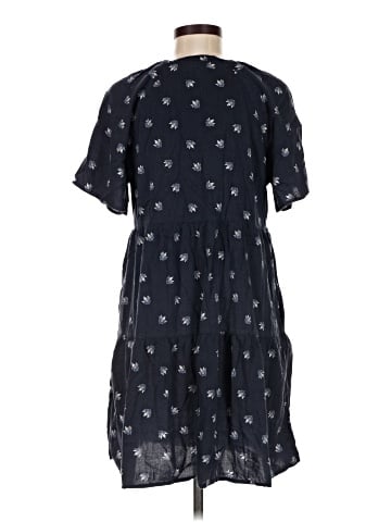 Old Navy Casual Dress (view 2)