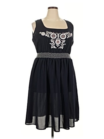 BLOOMCHIC Casual Dress (view 1)