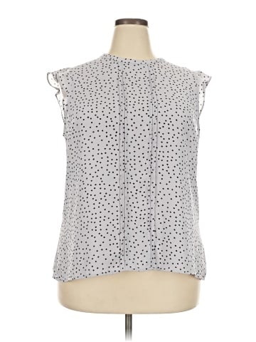 Elle Sleeveless Blouse (view 1)