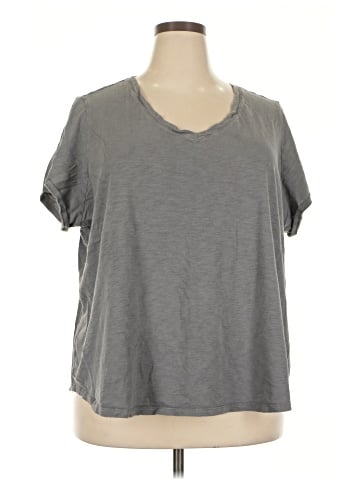 Old Navy Short Sleeve T-Shirt (view 1)