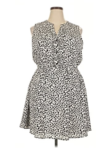 Apt. 9 Casual Dress (view 1)