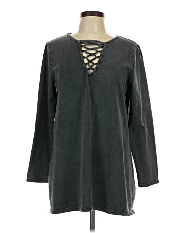 Easel 3/4 Sleeve T-Shirt (view 1)