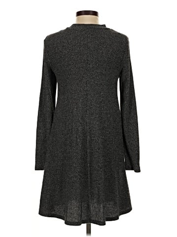 Old Navy Casual Dress (view 2)