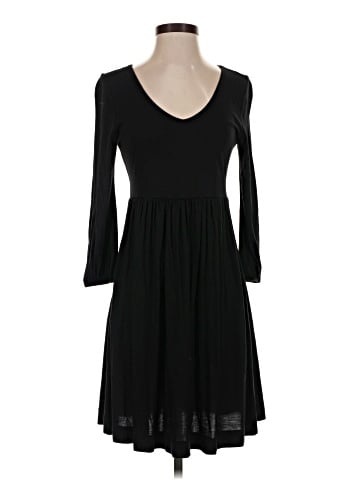 Old Navy Casual Dress (view 1)