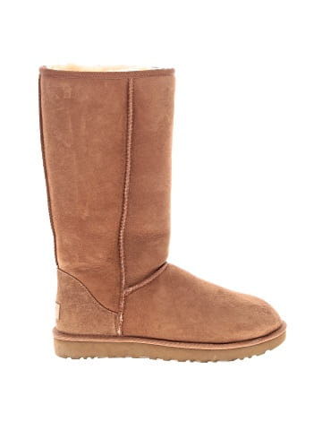 Ugg Boots (view 1)