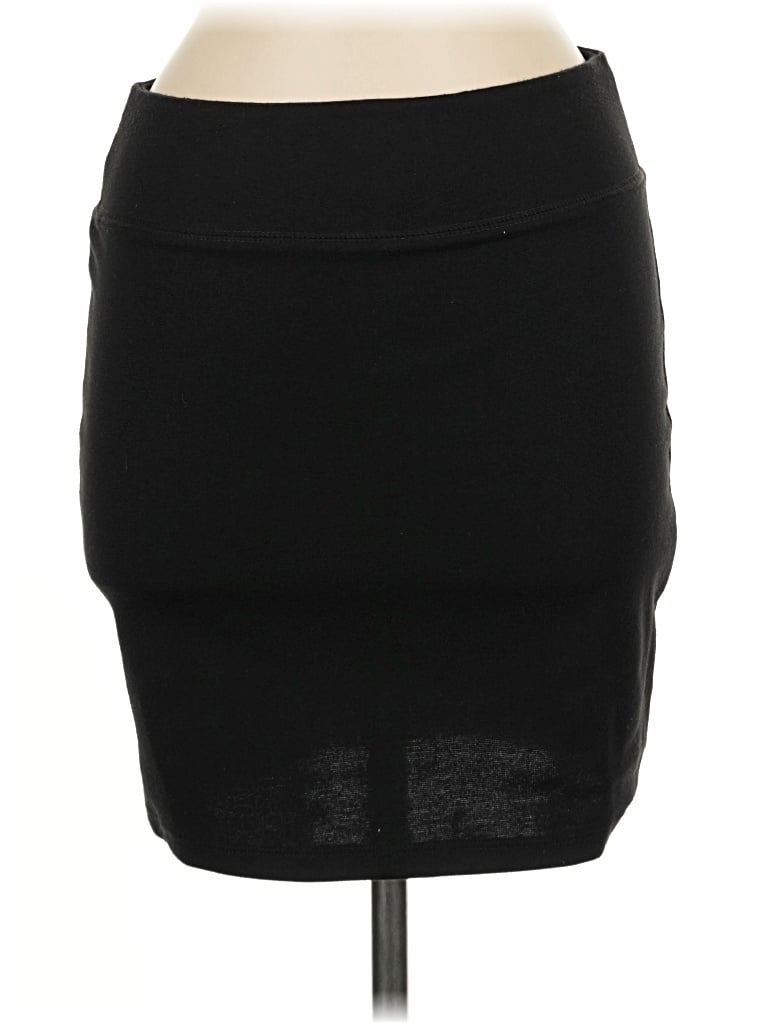 Pre-owned Tresics Casual Skirt In Black