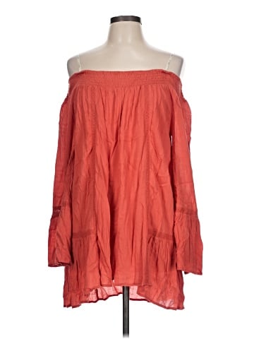 Blu Pepper 3/4 Sleeve Blouse (view 1)