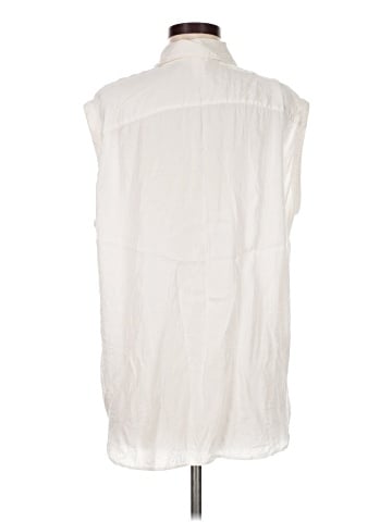 H&M Sleeveless Button-Down Shirt (view 2)