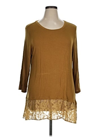 LOGO by Lori Goldstein 3/4 Sleeve T-Shirt (view 1)