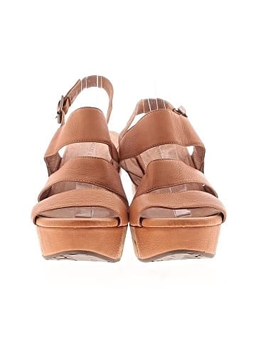 Chocolat Blu Wedges (view 2)