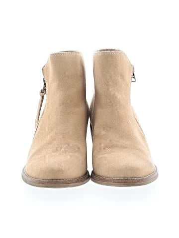 White Mountain Ankle Boots (view 2)