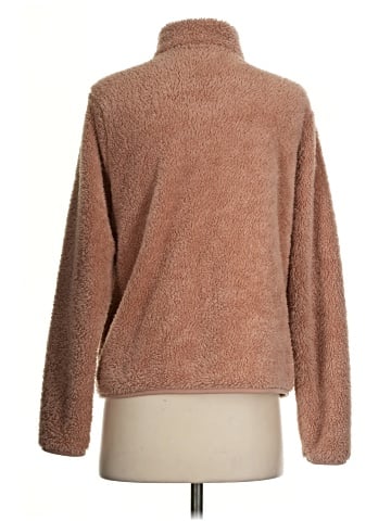 Uniqlo Fleece (view 2)