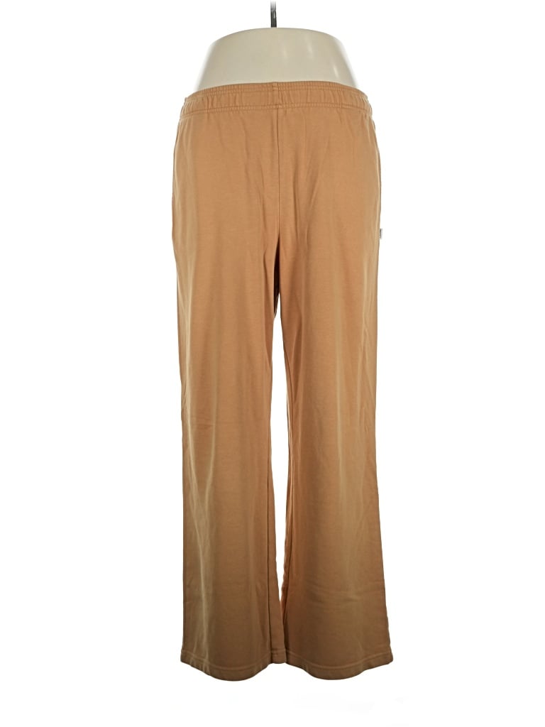 Pre-owned Fabletics Casual Pants In Tan