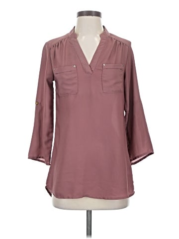 Justify 3/4 Sleeve Blouse (view 1)