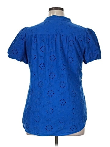 Zesica Short Sleeve Blouse (view 2)
