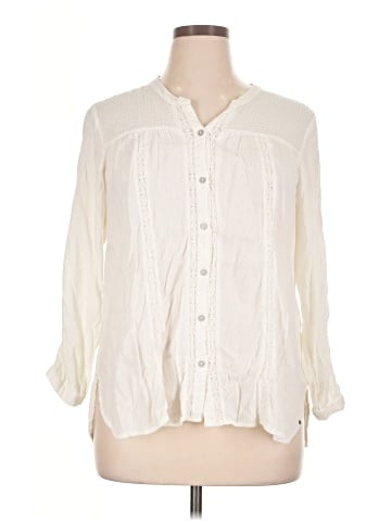 American Eagle Outfitters 3/4 Sleeve Blouse (view 1)