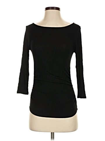 Francesca's 3/4 Sleeve Top (view 1)