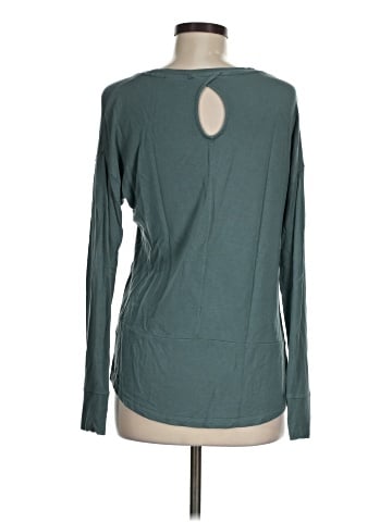 Tahari Long Sleeve T-Shirt (view 2)