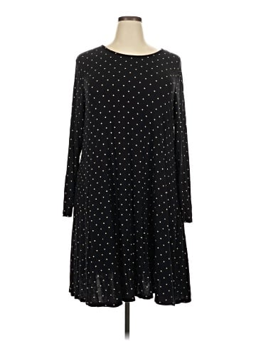 Old Navy Casual Dress (view 1)