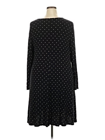 Old Navy Casual Dress (view 2)