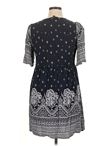 Suzanne Betro Casual Dress (view 2)