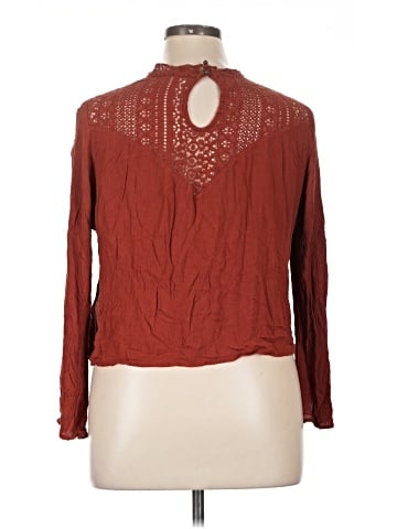 Charlotte Russe Long Sleeve Blouse (view 2)
