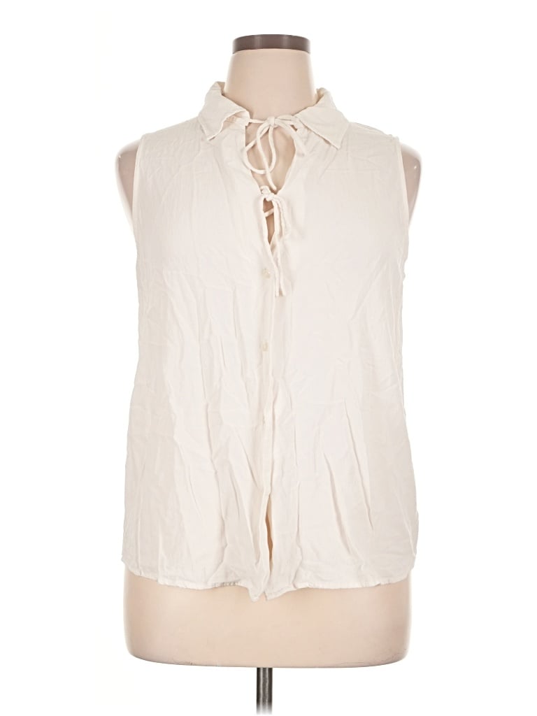 Pre-owned Ann Taylor Loft Sleeveless Button Down Shirt In Ivory
