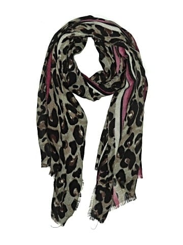 Elizabeth and James Scarf (view 1)