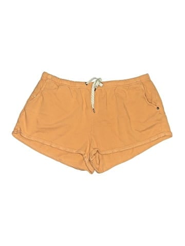 Vuori Shorts (view 1)