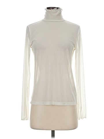 GU Long Sleeve Top (view 1)